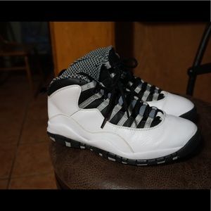 Air Jordan Retro “Steel” 10s